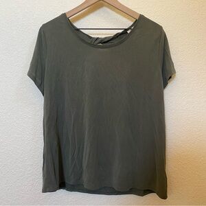 A new day short sleeve top with back opening XXL